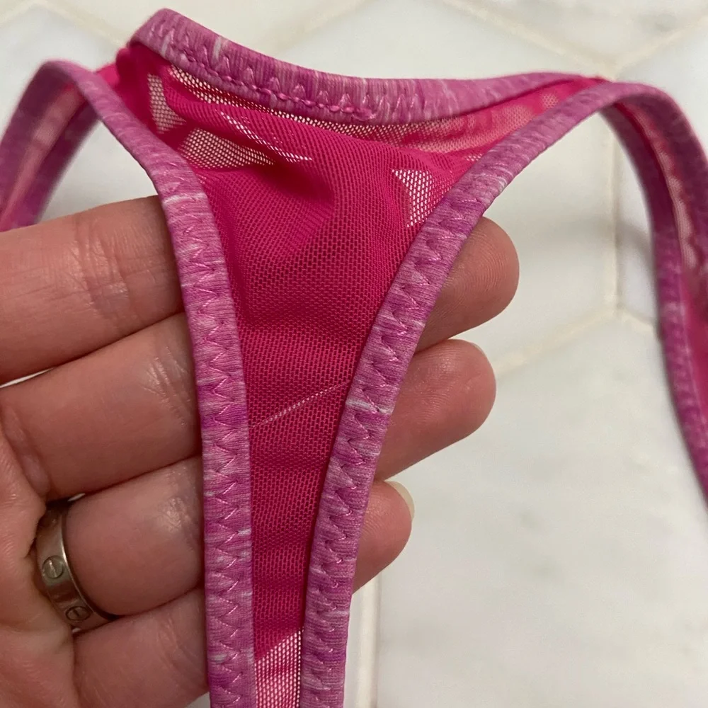 lululemon sport bra size 2 - Picture 7 of 7